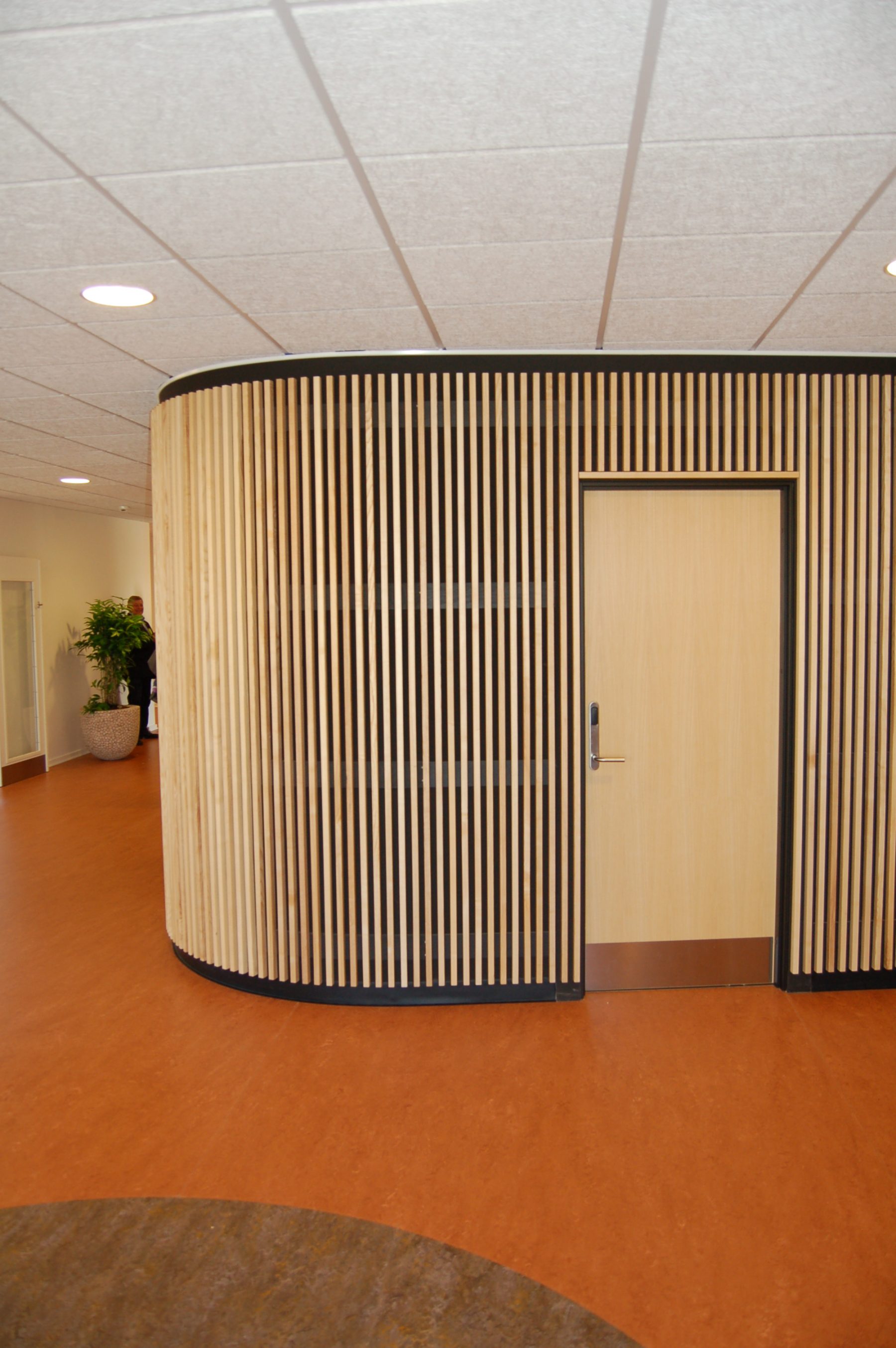 Tirstrup Plejecenter, Tirstryp - inde dør