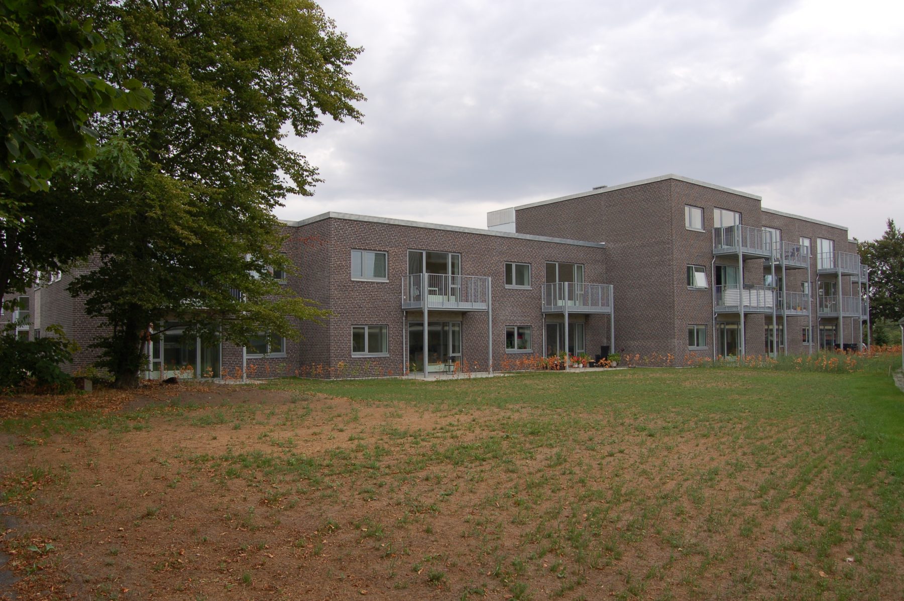 Boligselskabet Fruehøjgaard, Hyvildhus, Brande
