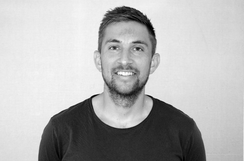 Kasper Neesgaard sort_hvid